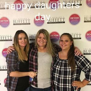 Meet your Posher, Dawn